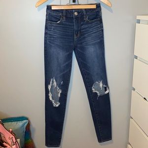 American eagle distressed jeans